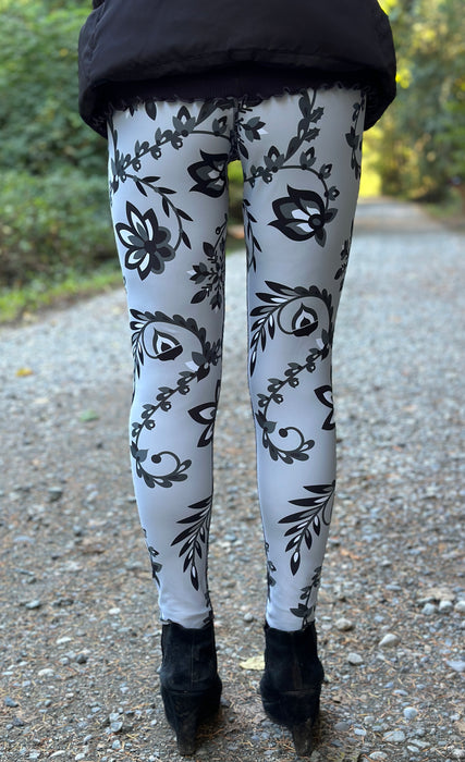 Leggings: Seasons